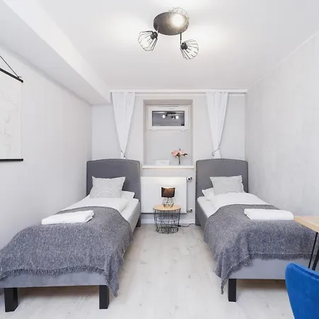 Stu Theater Underground Syrokomli By Renters *